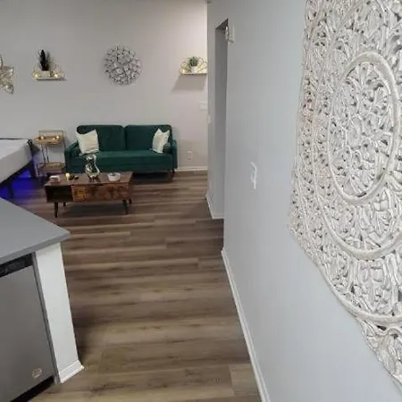 Elegant Suites In Mdr-Venice With Pool, Hottub & Gym Los Angeles Exterior photo