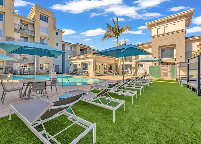 Elegant Suites In Mdr-Venice With Pool, Hottub & Gym