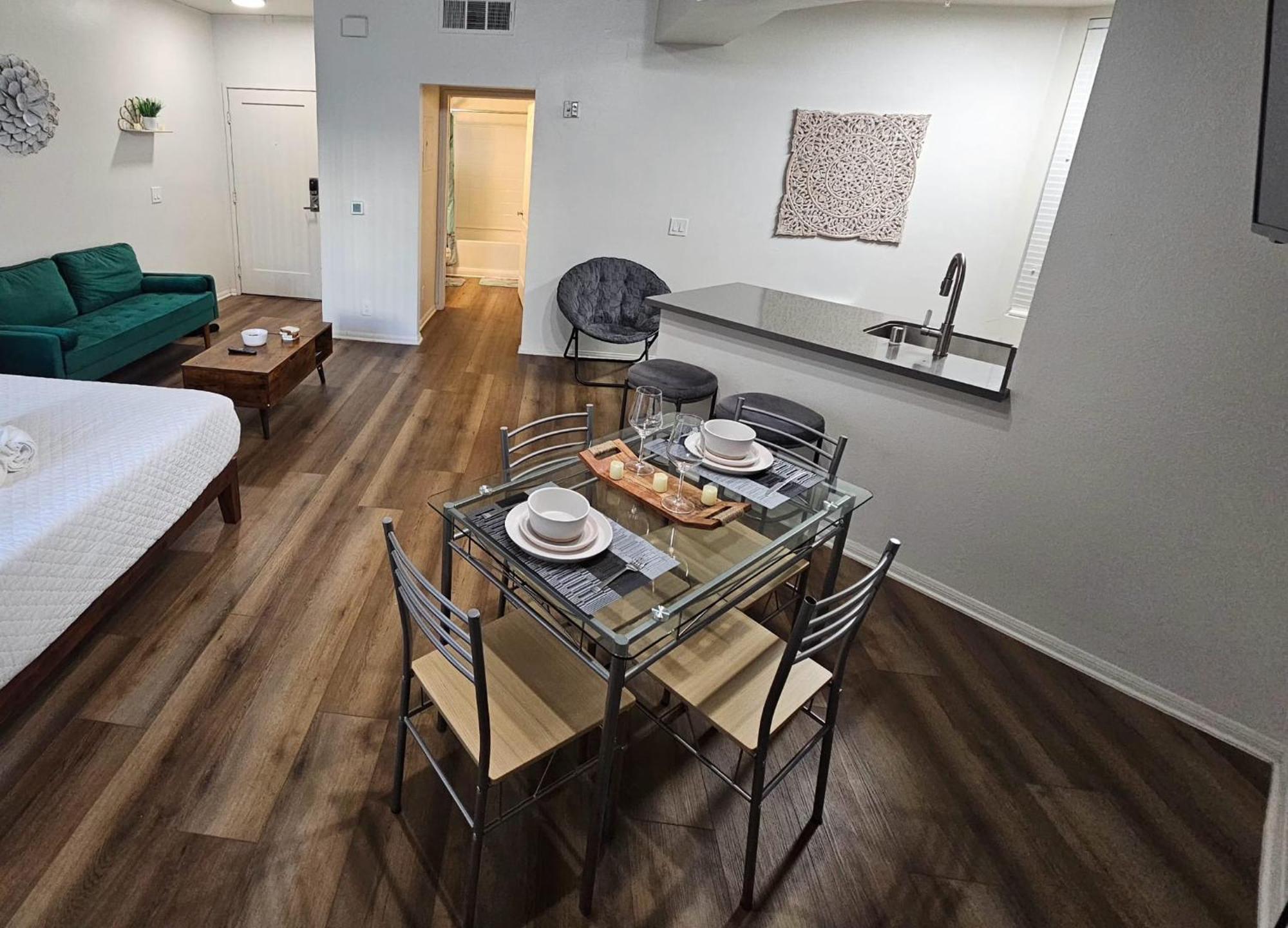Appartamento Elegant In Mdr-venice With Pool, Hottub & Gym Los Angeles
